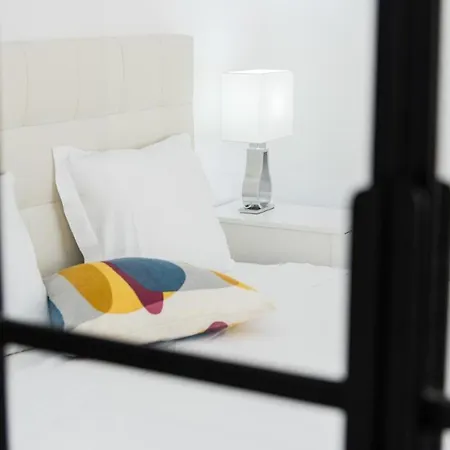 Appartement Cozy Studio-fast Wi-fi-near Campanha Station & River Oporto