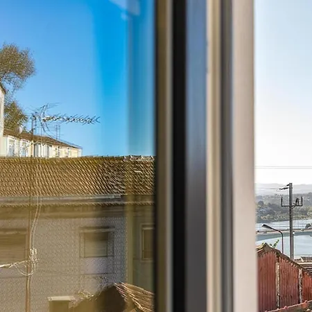 Cozy Studio-fast Wi-fi-near Campanha Station & River * Oporto