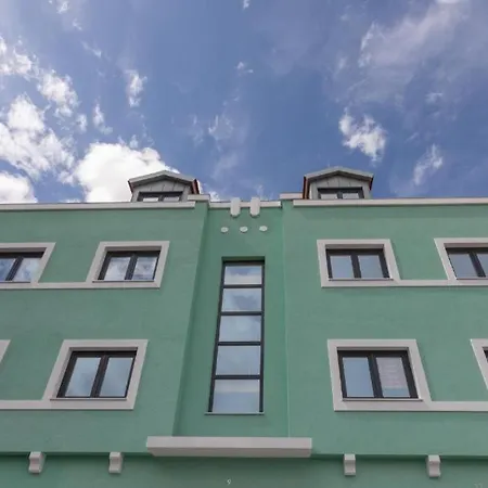 Cozy Studio-fast Wi-fi-near Campanha Station & River Apartment